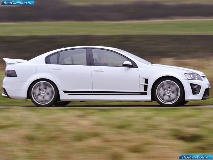 2009 Vauxhall Vxr8 Bathurst S - фотография 12 из 29