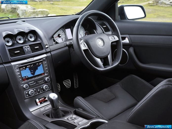 2009 Vauxhall Vxr8 Bathurst S - фотография 17 из 29