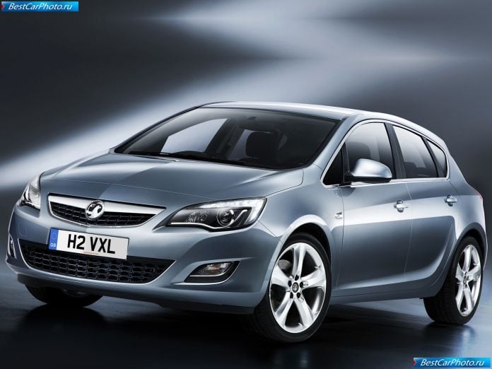 2010 Vauxhall Astra - фотография 22 из 47