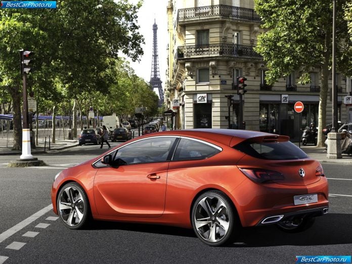 2010 Vauxhall Gtc Paris Concept - фотография 10 из 24