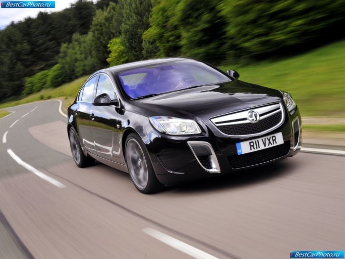 2010 Vauxhall Insignia Vxr - фотография 6 из 75 2010 Vauxhall Insignia Vxr - фотография 6 из 75
