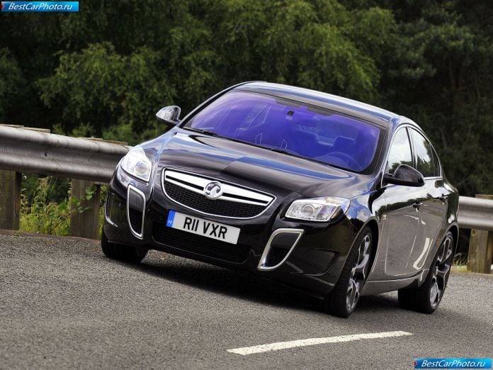 2010 Vauxhall Insignia Vxr - фотография 18 из 75 2010 Vauxhall Insignia Vxr - фотография 18 из 75