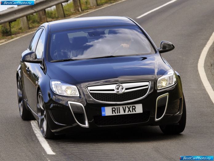 2010 Vauxhall Insignia Vxr - фотография 36 из 75 2010 Vauxhall Insignia Vxr - фотография 36 из 75