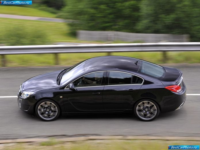 2010 Vauxhall Insignia Vxr - фотография 39 из 75