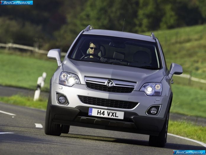 2011 Vauxhall Antara - фотография 14 из 17