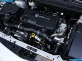 vauxhall_2011-astra_sports_tourer_1600x1200_101.jpg
