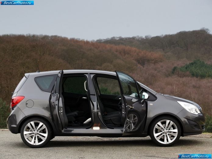 2011 Vauxhall Meriva - фотография 14 из 25 2011 Vauxhall Meriva - фотография 14 из 25