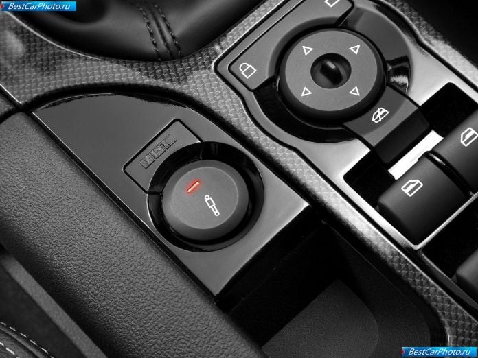 2011 Vauxhall Vxr8 - фотография 79 из 84
