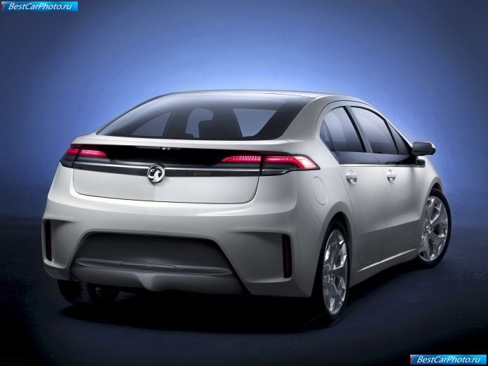 2012 Vauxhall Ampera - фотография 5 из 8 2012 Vauxhall Ampera - фотография 5 из 8