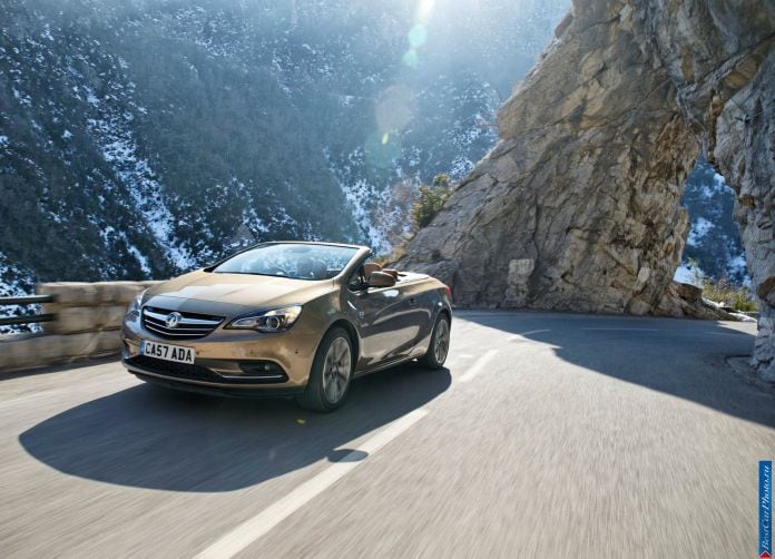 2013 Vauxhall Cascada - фотография 7 из 61