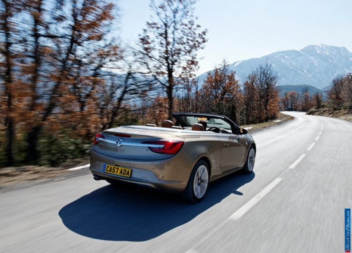 2013 Vauxhall Cascada - фотография 37 из 61 2013 Vauxhall Cascada - фотография 37 из 61