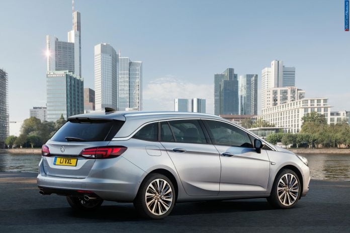 2016 Vauxhall Astra Sports Tourer - фотография 5 из 45 2016 Vauxhall Astra Sports Tourer - фотография 5 из 45