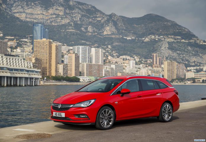 2016 Vauxhall Astra Sports Tourer - фотография 12 из 45
