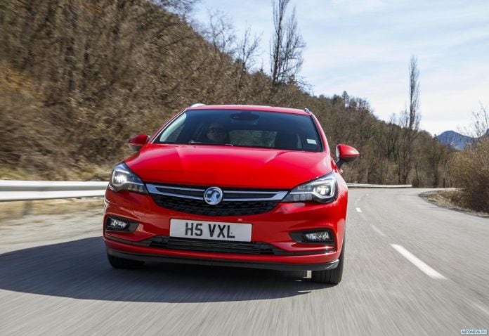 2016 Vauxhall Astra Sports Tourer - фотография 22 из 45 2016 Vauxhall Astra Sports Tourer - фотография 22 из 45