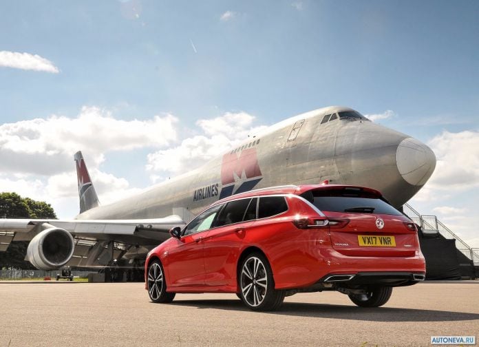 2018 Vauxhall Insignia Sports Tourer - фотография 9 из 26