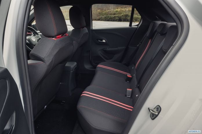 2019 Vauxhall Corsa SRI - фотография 27 из 40 2019 Vauxhall Corsa SRI - фотография 27 из 40