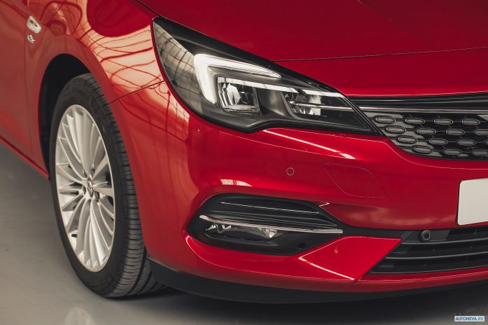 2020 Vauxhall Astra - фотография 36 из 40