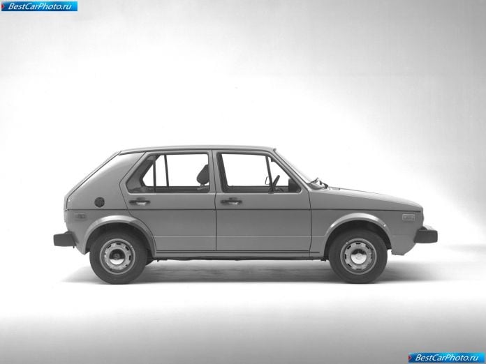 1977 Volkswagen Rabbit - фотография 2 из 3 1977 Volkswagen Rabbit - фотография 2 из 3