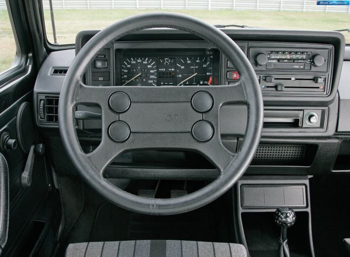 1983 Volkswagen Golf GTI Pirelli - фотография 5 из 5 1983 Volkswagen Golf GTI Pirelli - фотография 5 из 5