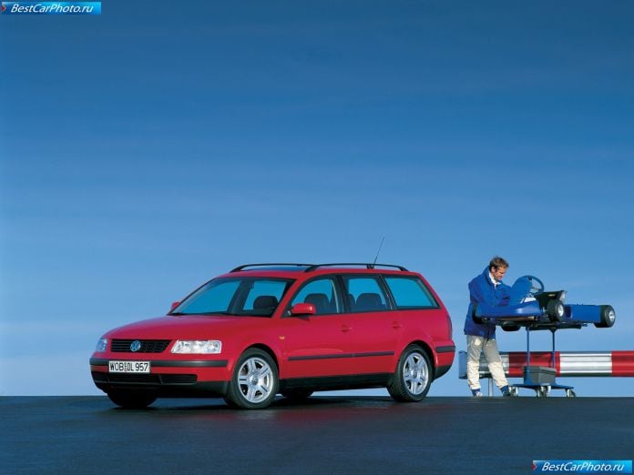 1997 Volkswagen Passat Variant - фотография 1 из 8
