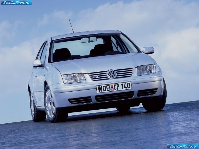 1998 Volkswagen Bora - фотография 2 из 10