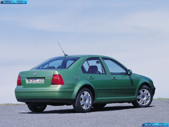 1998 Volkswagen Bora - фотография 8 из 10