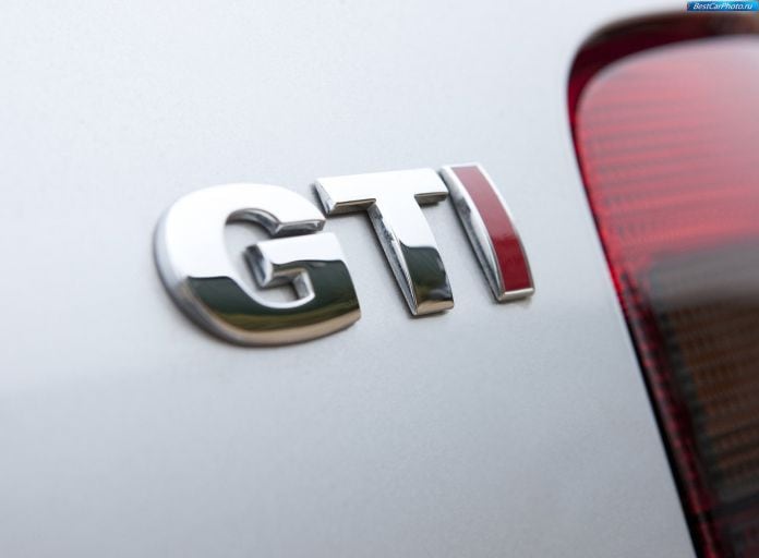 1998 Volkswagen Golf IV GTI - фотография 26 из 29 1998 Volkswagen Golf IV GTI - фотография 26 из 29