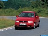 volkswagen_1999-polo_gti_1600x1200_008.jpg