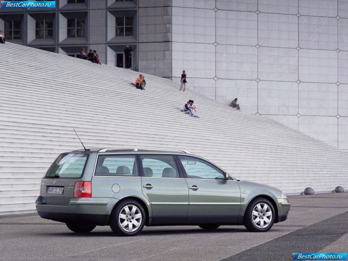 2000 Volkswagen Passat Variant - фотография 4 из 7 2000 Volkswagen Passat Variant - фотография 4 из 7