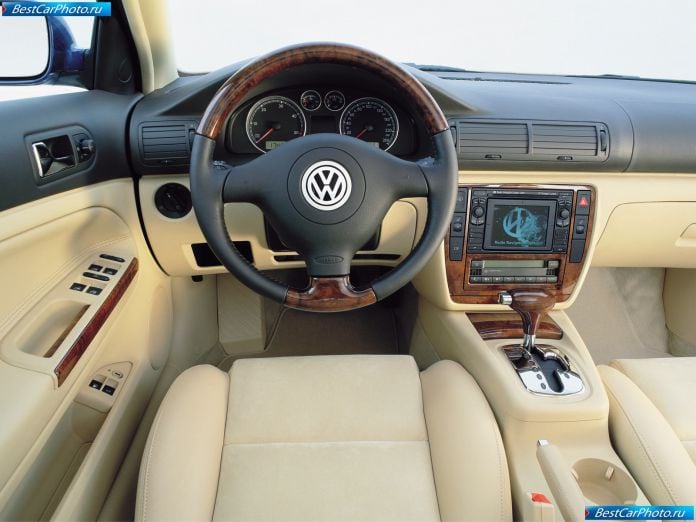 2000 Volkswagen Passat Variant - фотография 5 из 7 2000 Volkswagen Passat Variant - фотография 5 из 7