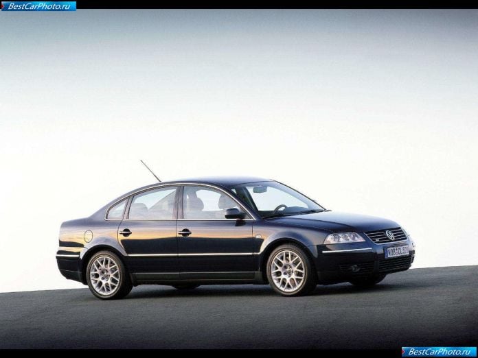 2001 Volkswagen Passat W8 - фотография 1 из 53 2001 Volkswagen Passat W8 - фотография 1 из 53