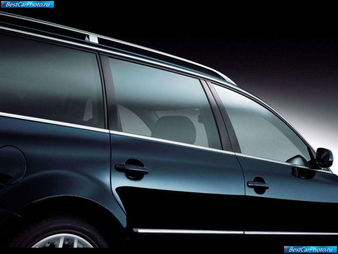 2001 Volkswagen Passat W8 Variant - фотография 12 из 13