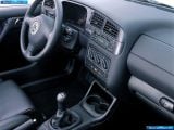 volkswagen_2002-golf_cabriolet_last_edition_1600x1200_011.jpg