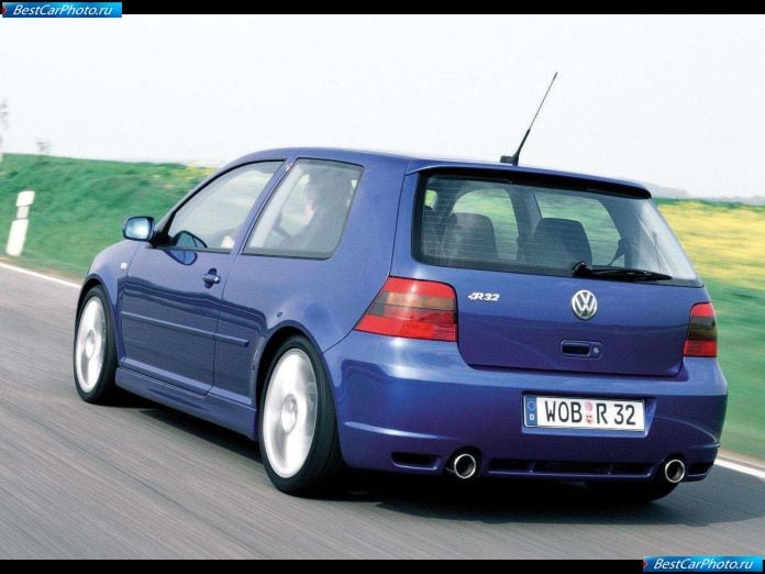 2002 Volkswagen Golf R32 - фотография 16 из 34 2002 Volkswagen Golf R32 - фотография 16 из 34