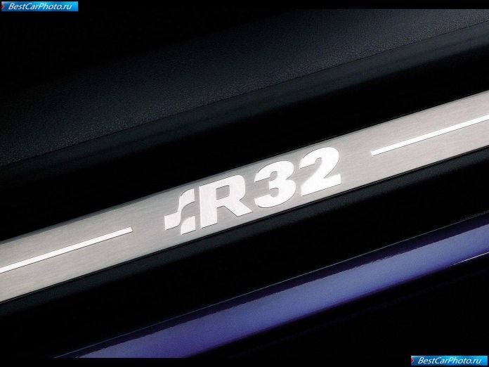 2002 Volkswagen Golf R32 - фотография 27 из 34 2002 Volkswagen Golf R32 - фотография 27 из 34