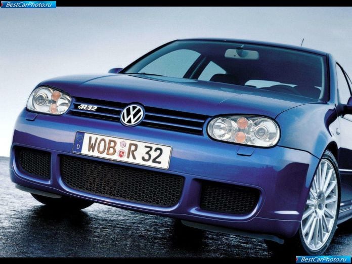 2002 Volkswagen Golf R32 - фотография 28 из 34 2002 Volkswagen Golf R32 - фотография 28 из 34