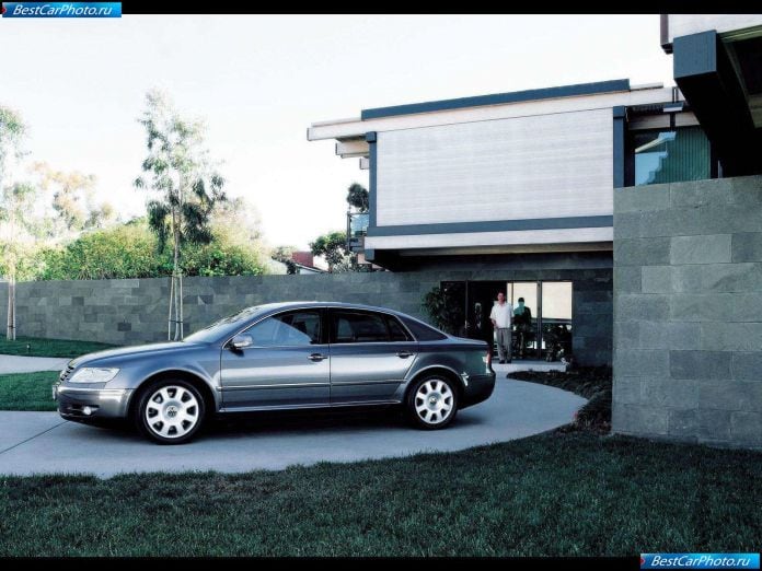2002 Volkswagen Phaeton - фотография 4 из 107