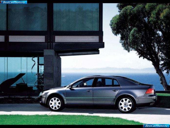 2002 Volkswagen Phaeton - фотография 5 из 107