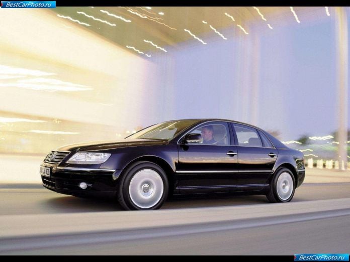 2002 Volkswagen Phaeton - фотография 8 из 107