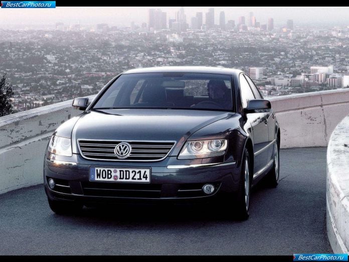2002 Volkswagen Phaeton - фотография 13 из 107