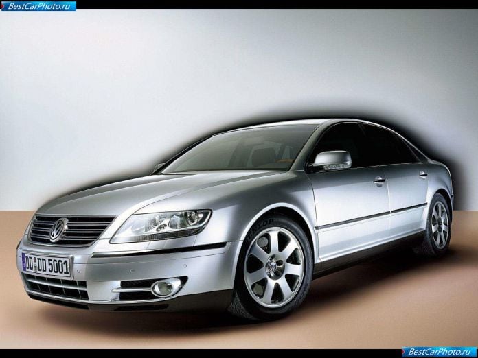 2002 Volkswagen Phaeton - фотография 34 из 107
