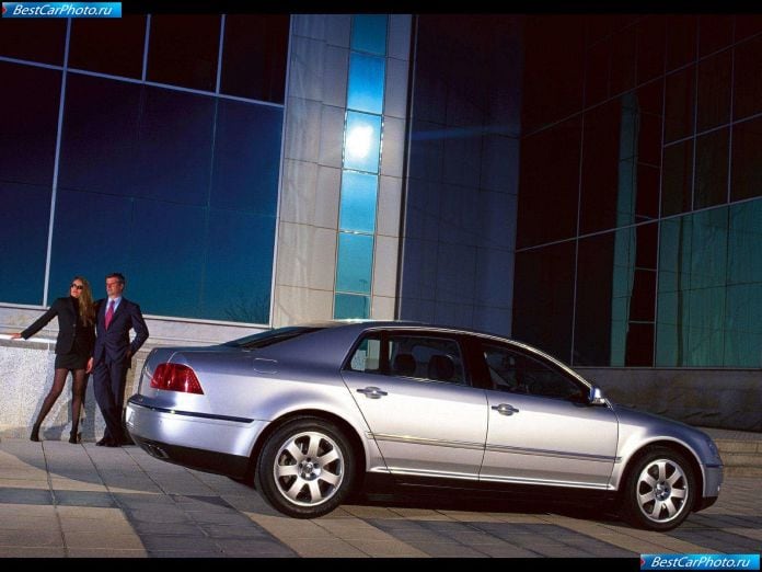 2002 Volkswagen Phaeton - фотография 58 из 107