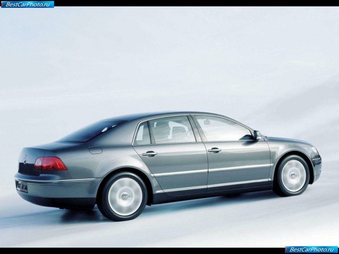 2002 Volkswagen Phaeton - фотография 59 из 107