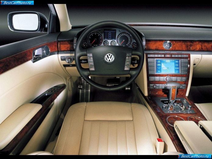 2002 Volkswagen Phaeton - фотография 73 из 107