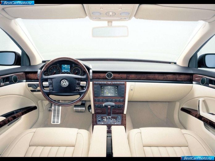 2002 Volkswagen Phaeton - фотография 74 из 107