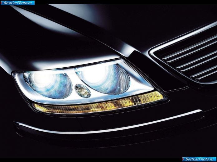 2002 Volkswagen Phaeton - фотография 92 из 107