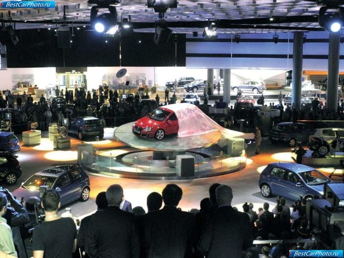 2003 Volkswagen Golf Gti Concept - фотография 18 из 20 2003 Volkswagen Golf Gti Concept - фотография 18 из 20