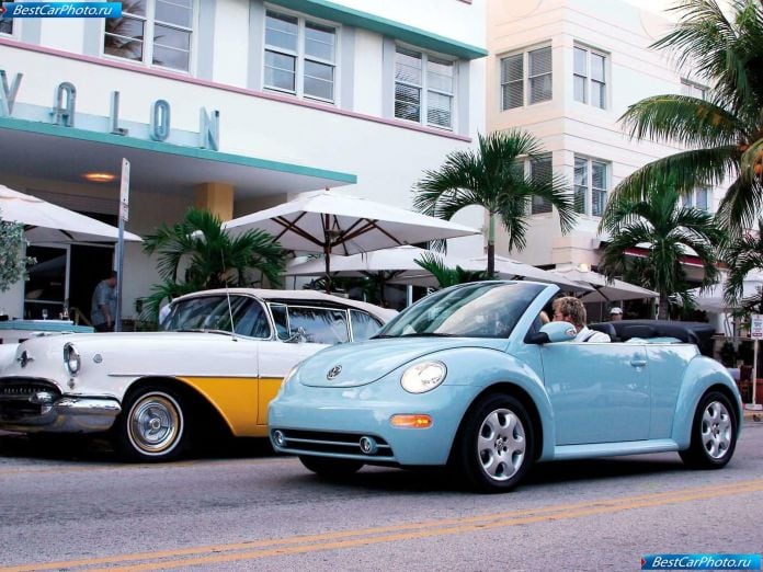 2003 Volkswagen New Beetle Cabriolet - фотография 32 из 102 2003 Volkswagen New Beetle Cabriolet - фотография 32 из 102