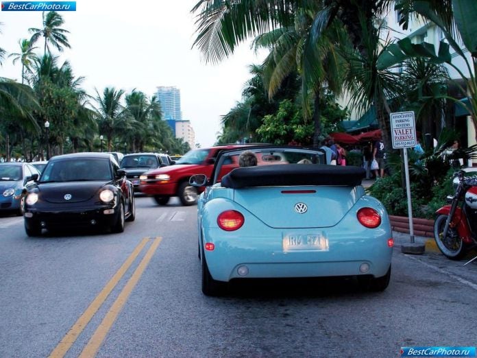 2003 Volkswagen New Beetle Cabriolet - фотография 54 из 102