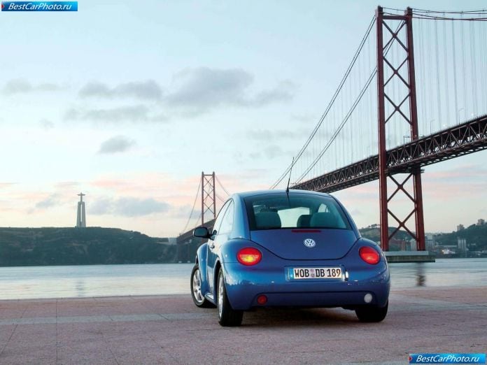2003 Volkswagen New Beetle Sport Edition - фотография 10 из 17